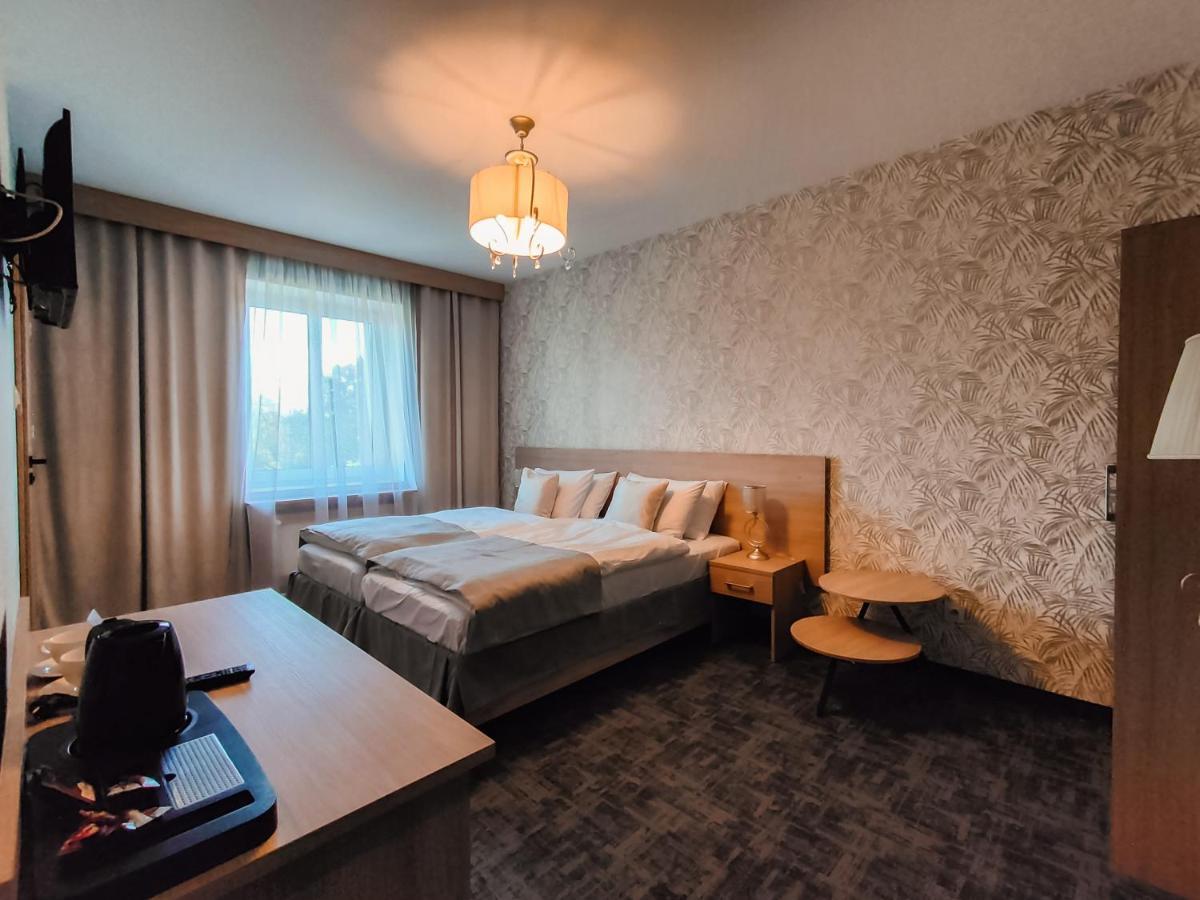 Sztuka Smaku - Restauracja I Hotelik Świdnica Eksteriør billede