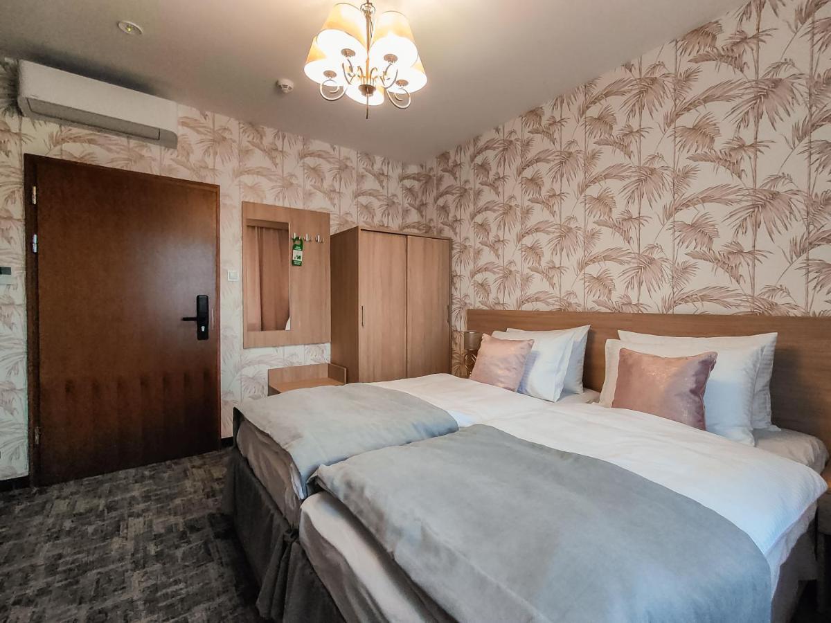 Sztuka Smaku - Restauracja I Hotelik Świdnica Eksteriør billede